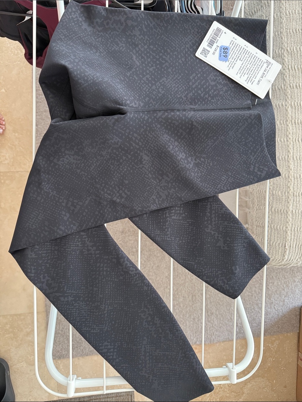 NWT Size 4 Lululemon Glow-Up High Rise Tight - Picture 5 of 6